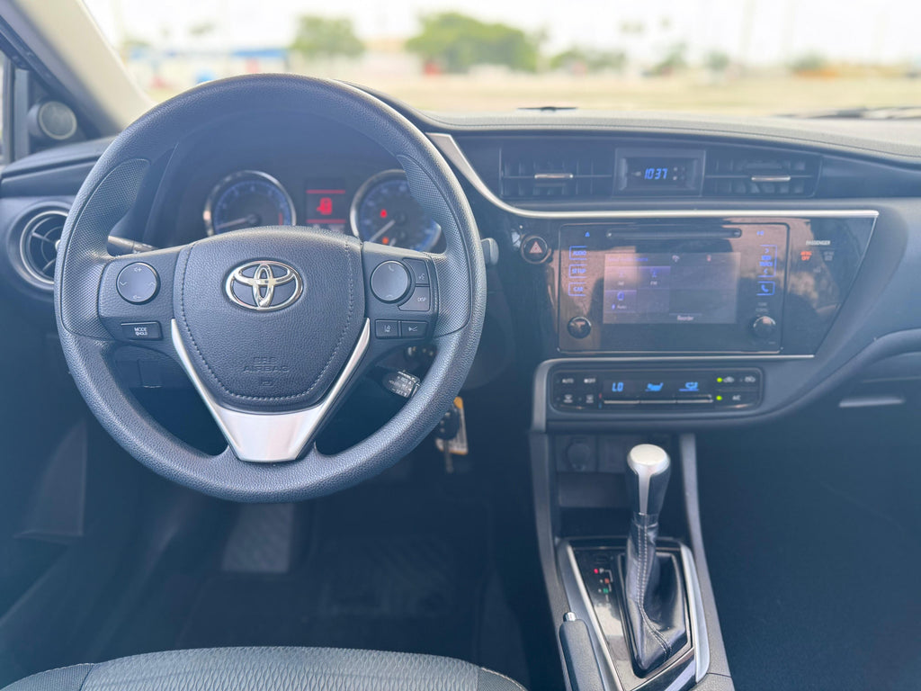 🚗 2017 Toyota Corolla – 126,632 millas - $11.290