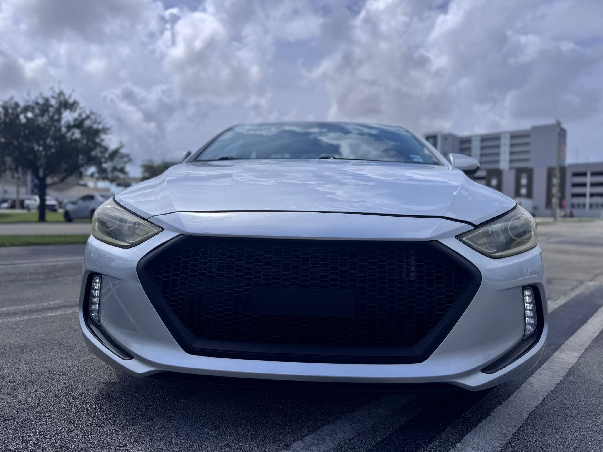 2017 Hyundai Elantra - 💰 $9,190