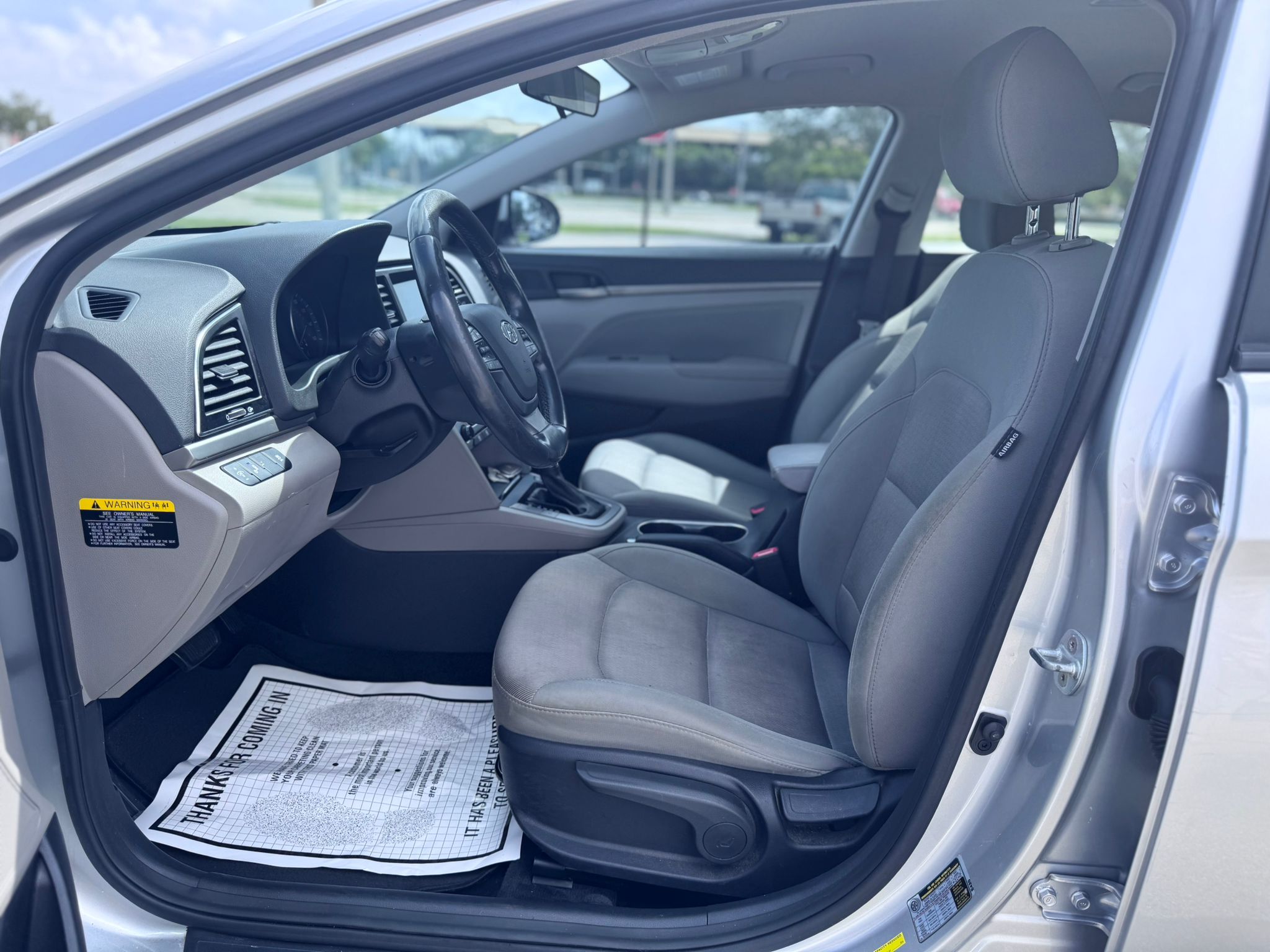 2017 Hyundai Elantra - 💰 $9,190