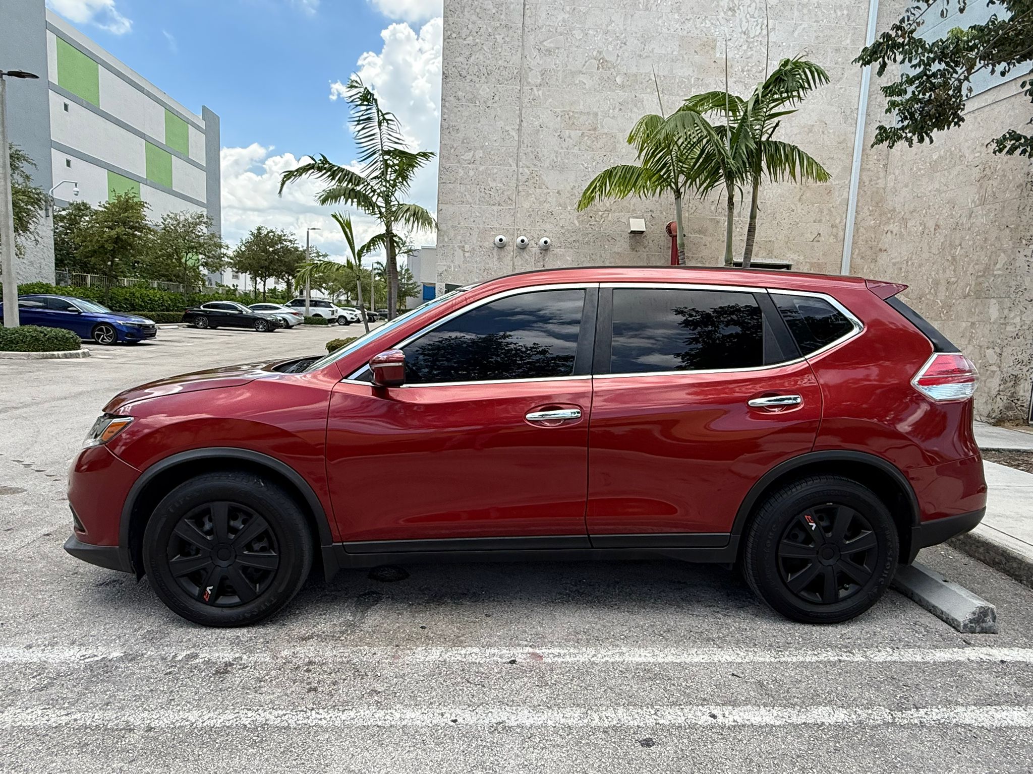 🚗 2015 Nissan Rogue S Sport Utility 4D