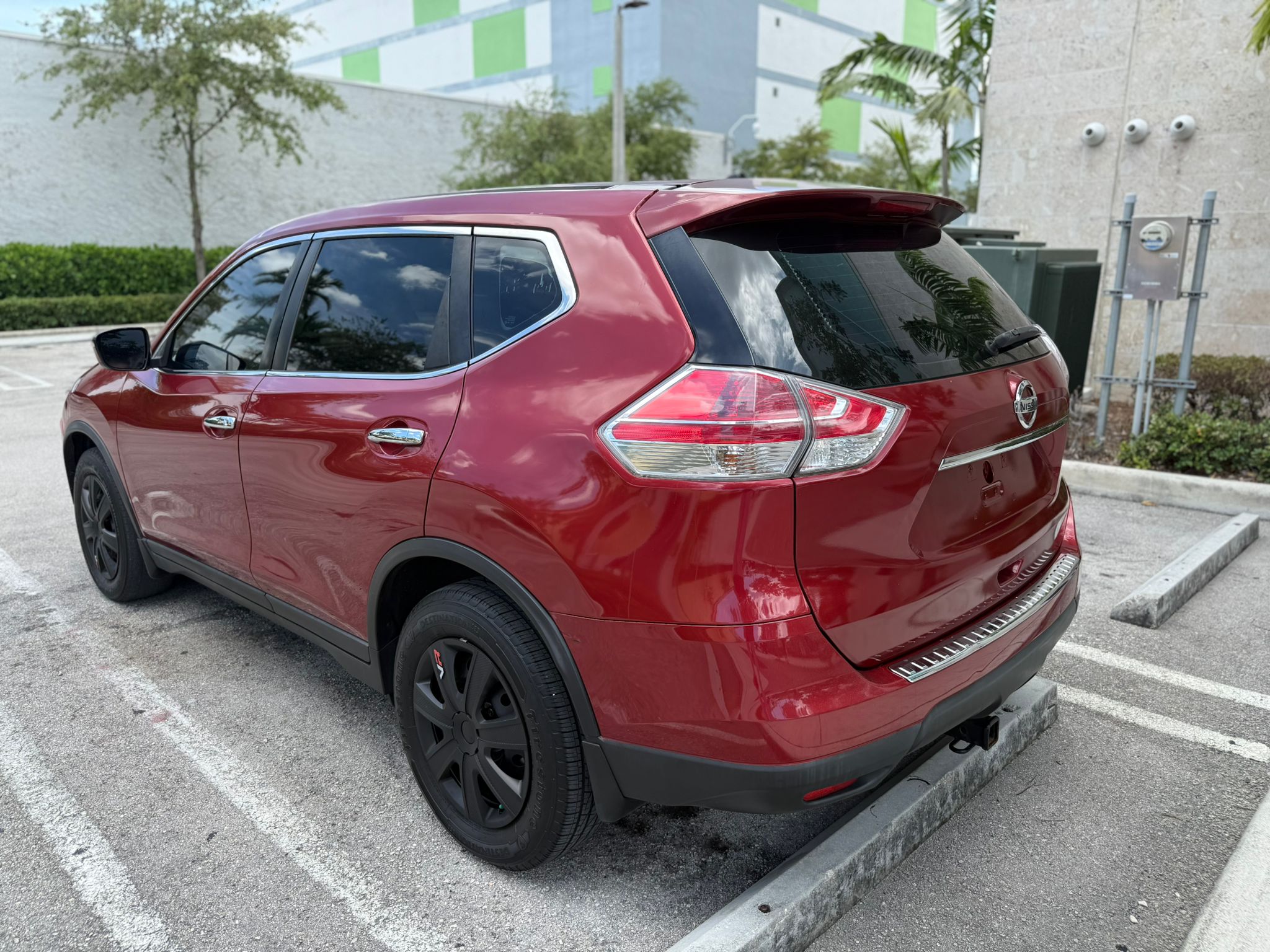 🚗 2015 Nissan Rogue S Sport Utility 4D