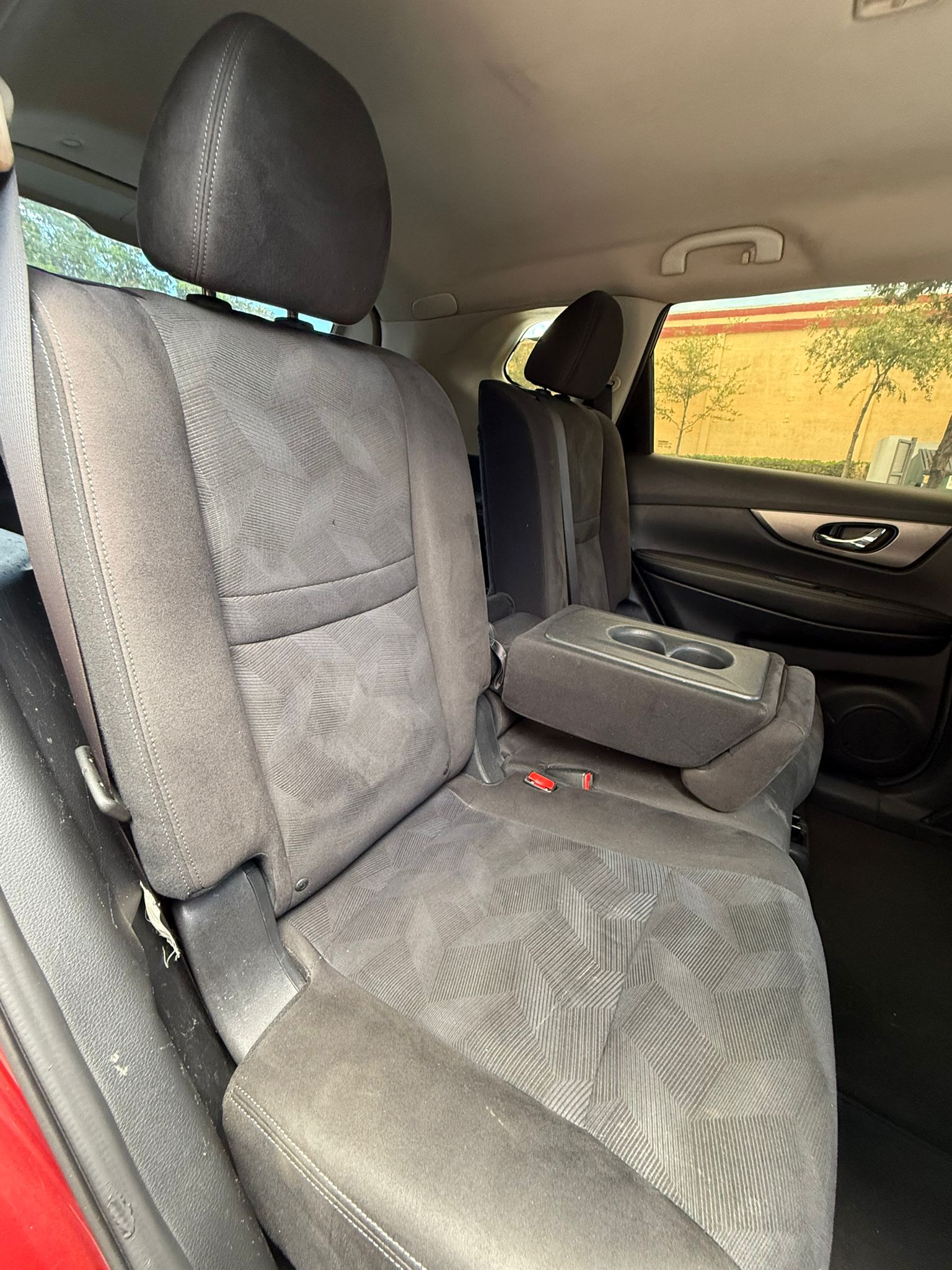🚗 2015 Nissan Rogue S Sport Utility 4D