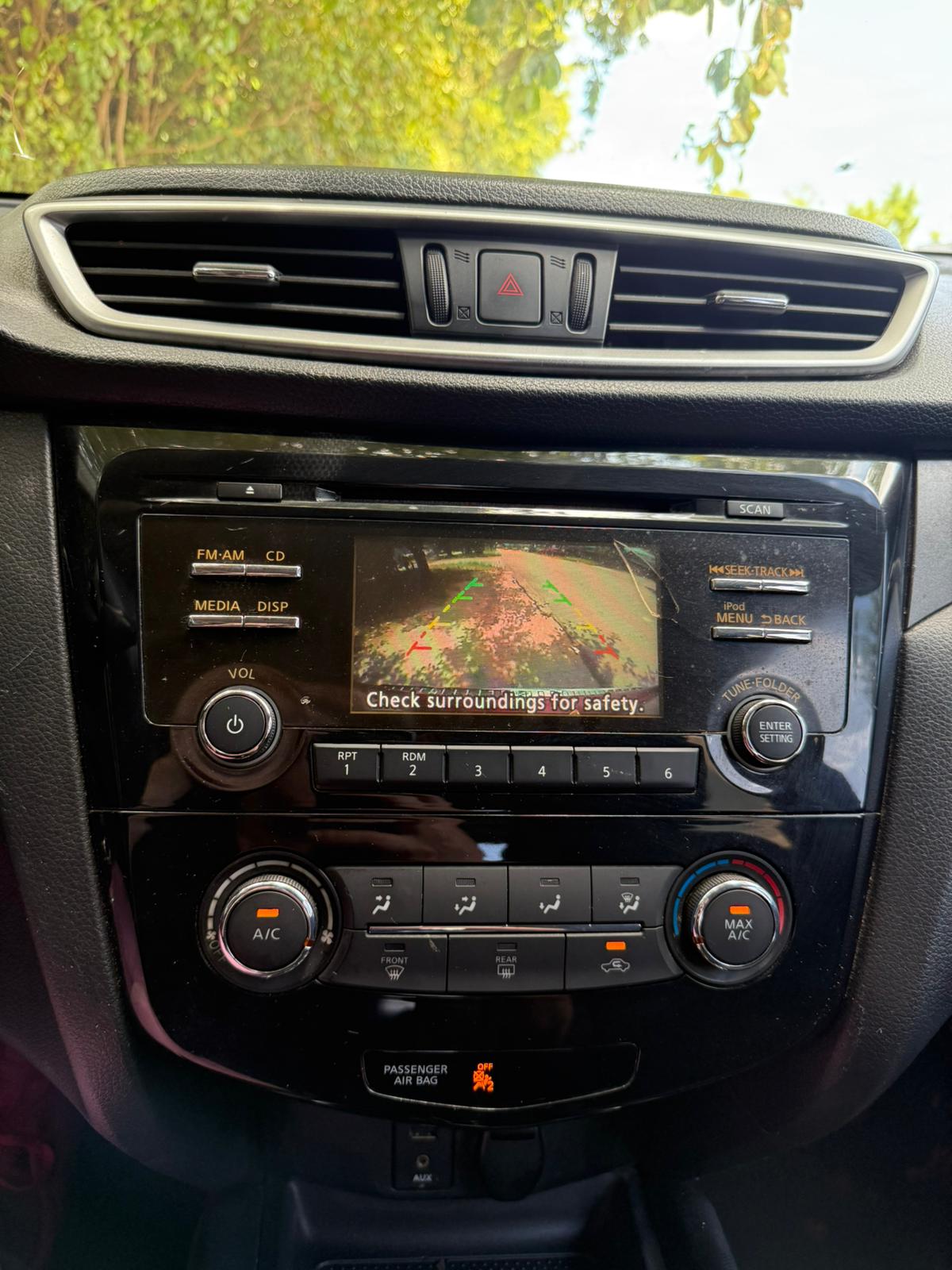 🚗 2015 Nissan Rogue S Sport Utility 4D