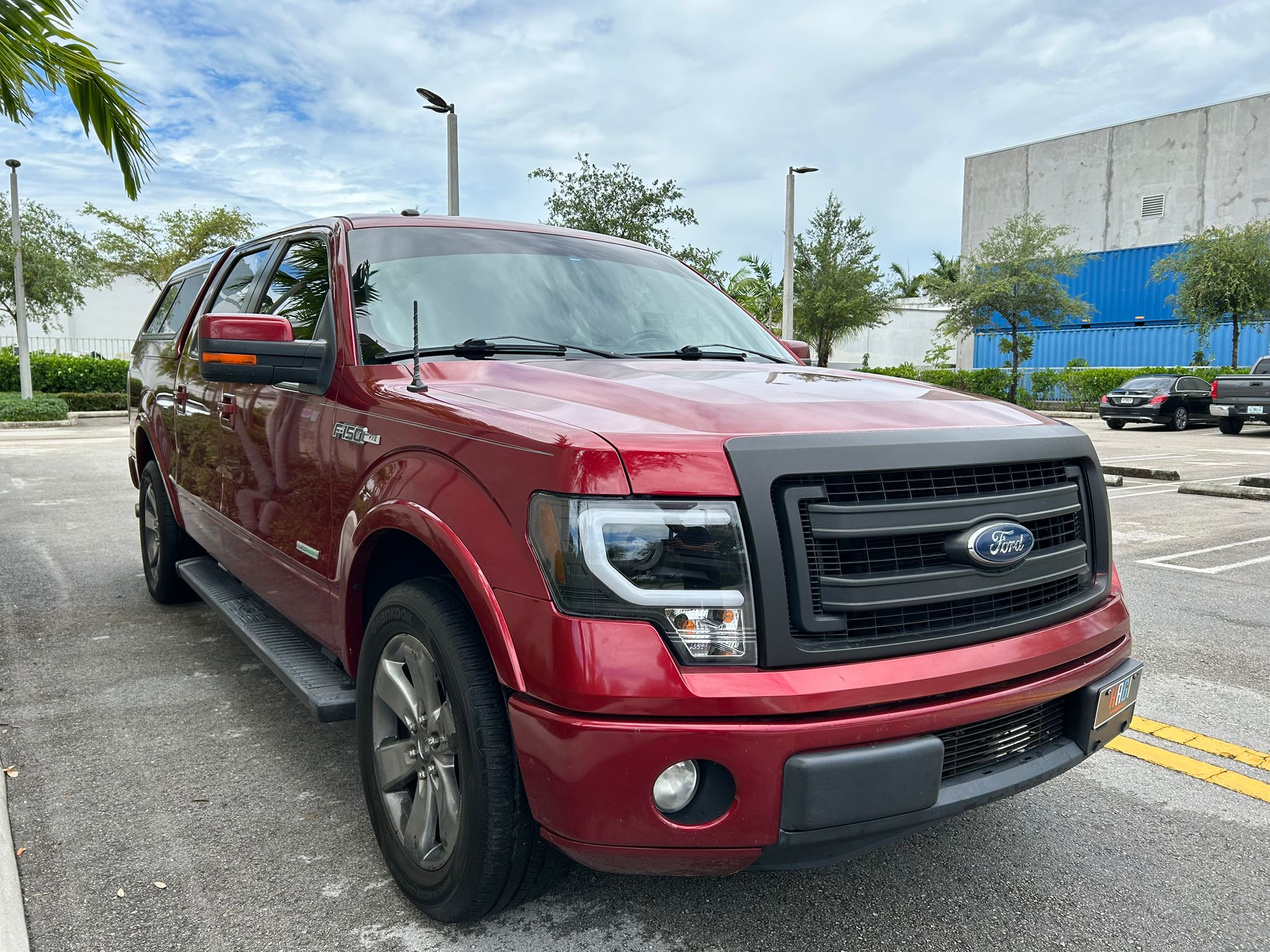 2013 Ford F-150 FX2 - 📍 160,000 millas - Cash o Financiado