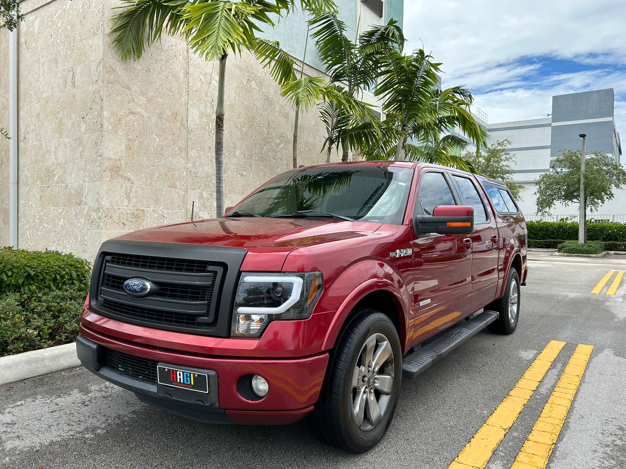 2013 Ford F-150 FX2 - 📍 160,000 millas - Cash o Financiado