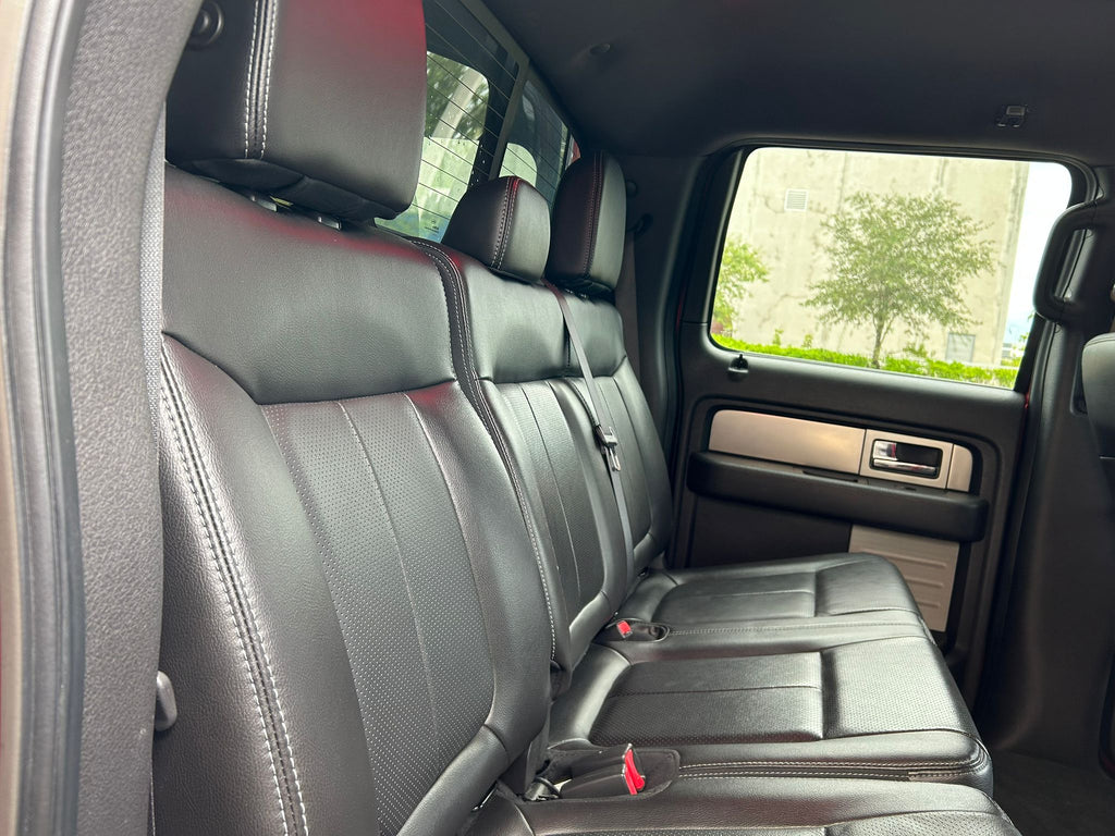 2013 Ford F-150 FX2 - 📍 160,000 millas - Cash o Financiado
