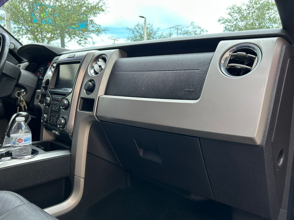 2013 Ford F-150 FX2 - 📍 160,000 millas - Cash o Financiado