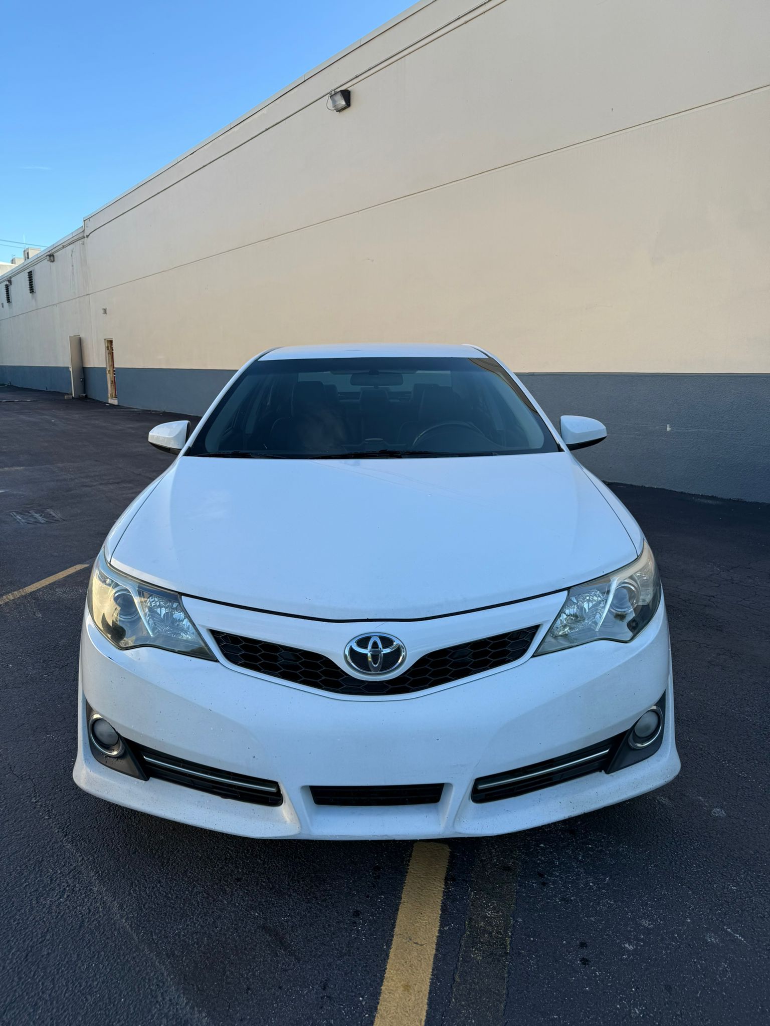 🚗 2013 Toyota Camry SE - 💰 $6,900 - CASH