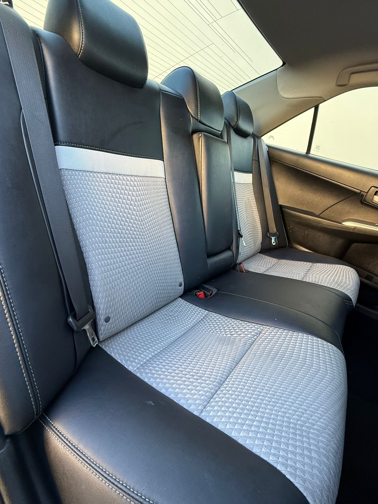 🚗 2013 Toyota Camry SE - 💰 $6,900 - CASH