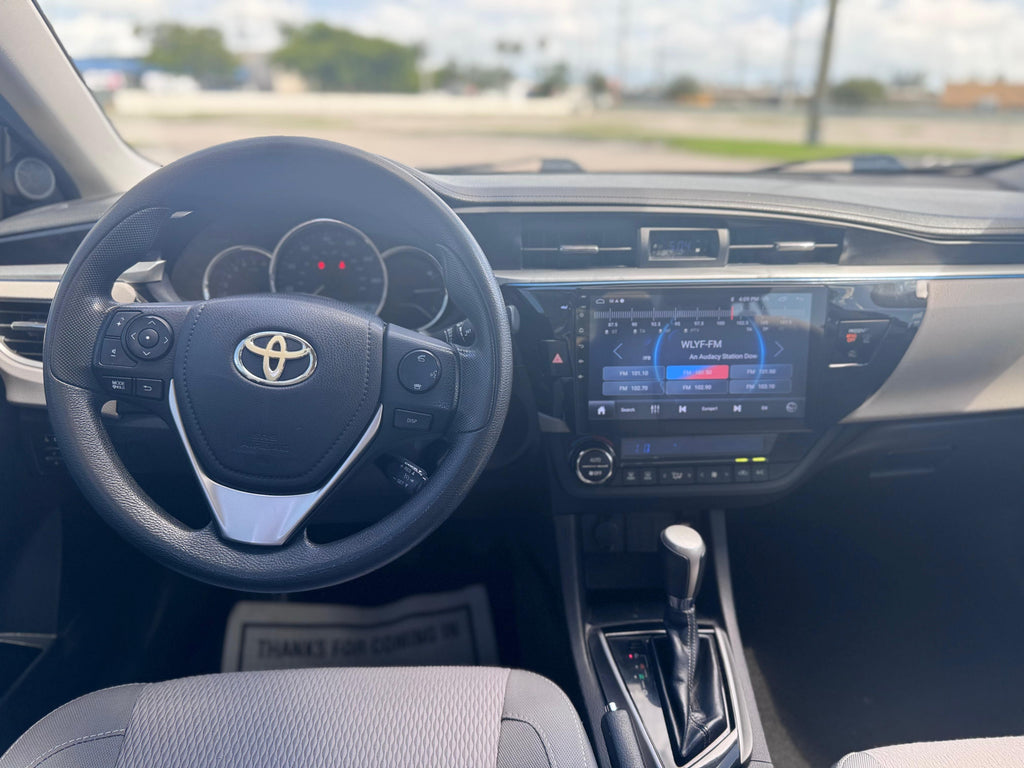 2015 TOYOTA COROLLA - 📍 119,000 millas - 💰 $10,990