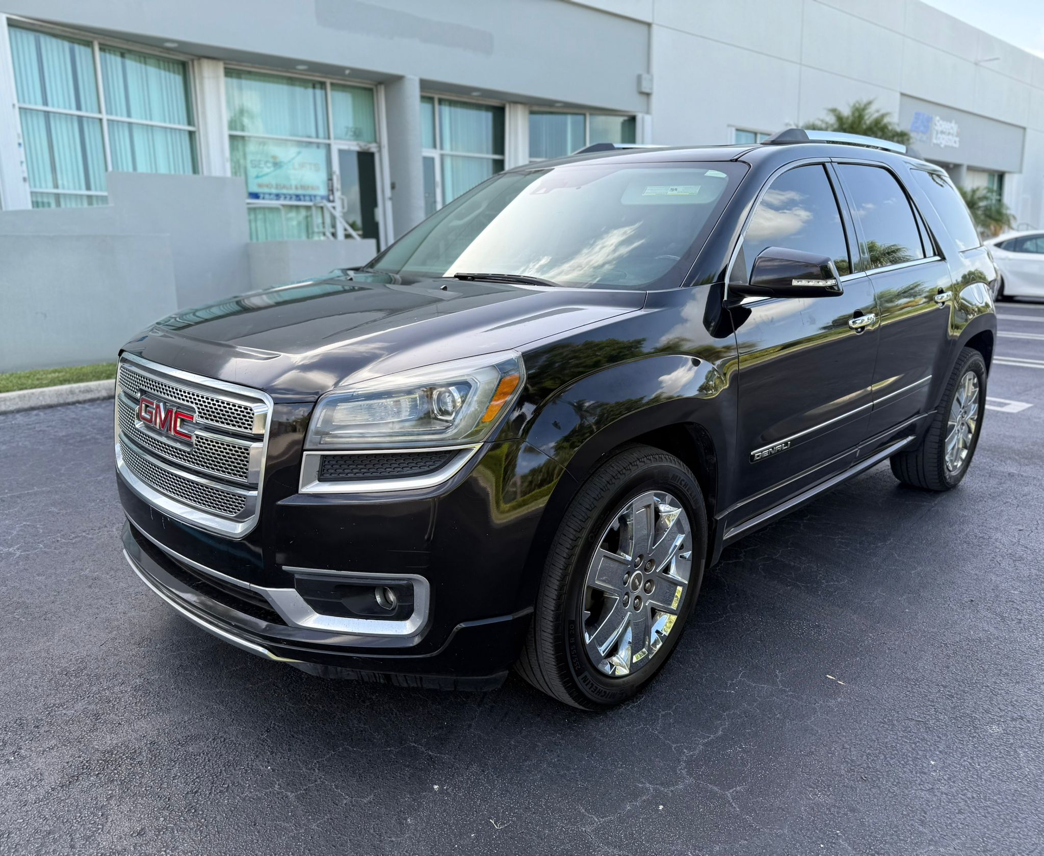 🚙 2016 GMC Acadia Denali – Sport&nbsp; 4D - 💰 Precio: $7,250