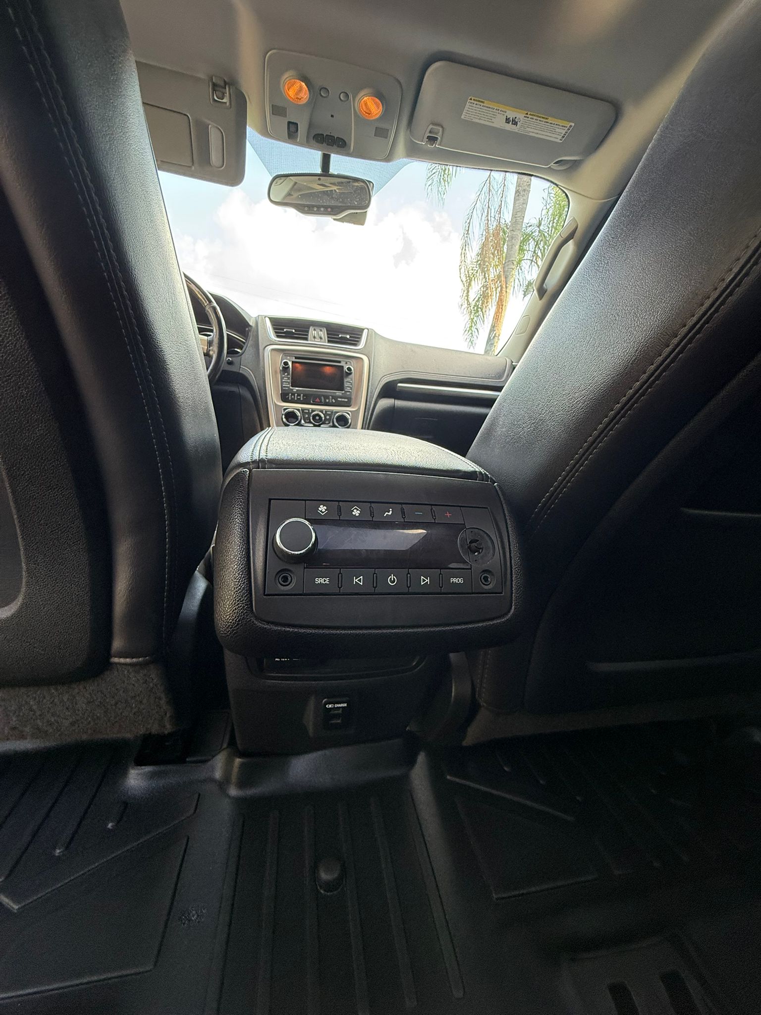 🚙 2016 GMC Acadia Denali – Sport&nbsp; 4D - 💰 Precio: $7,250