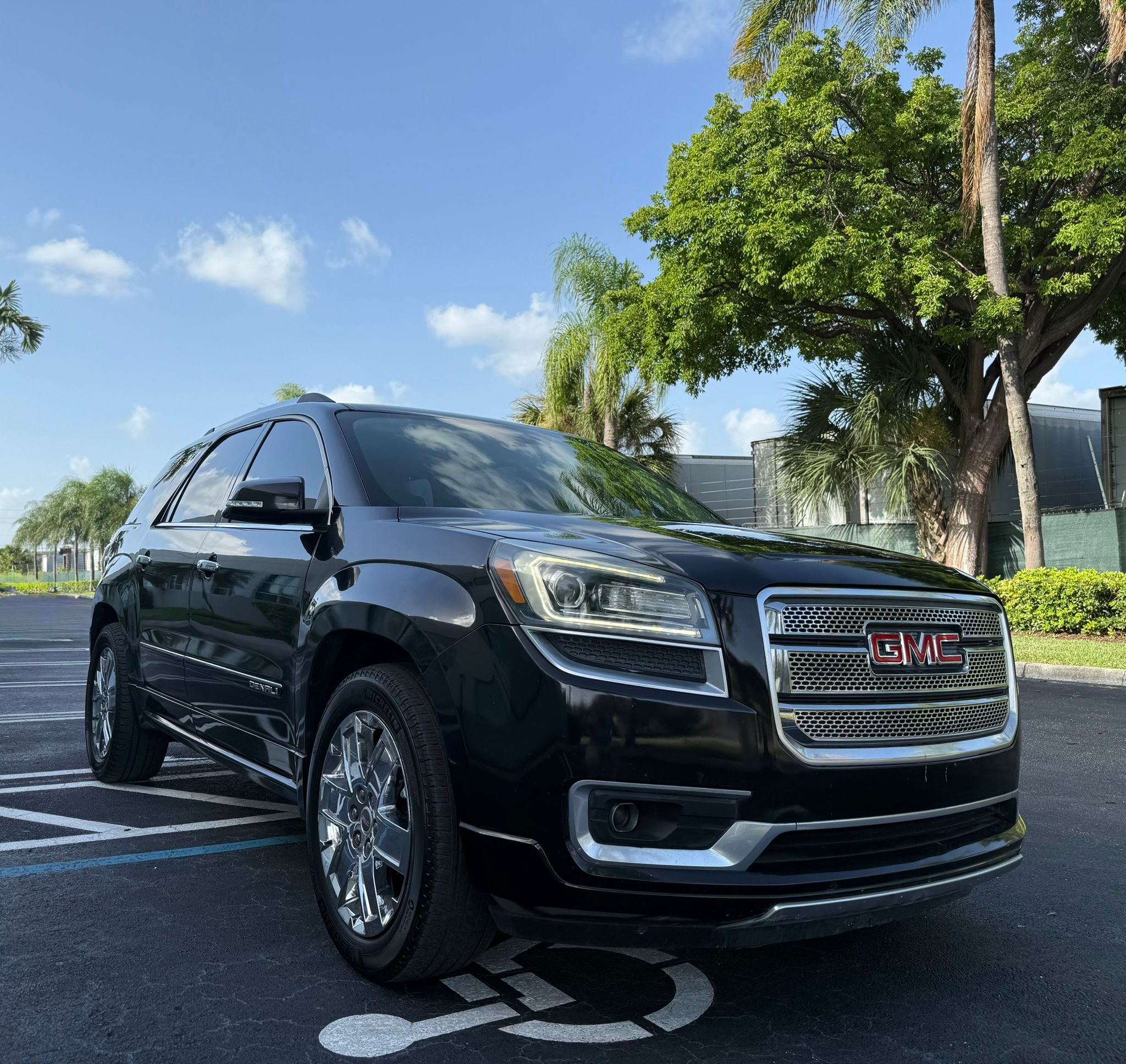 🚙 2016 GMC Acadia Denali – Sport&nbsp; 4D - 💰 Precio: $7,250