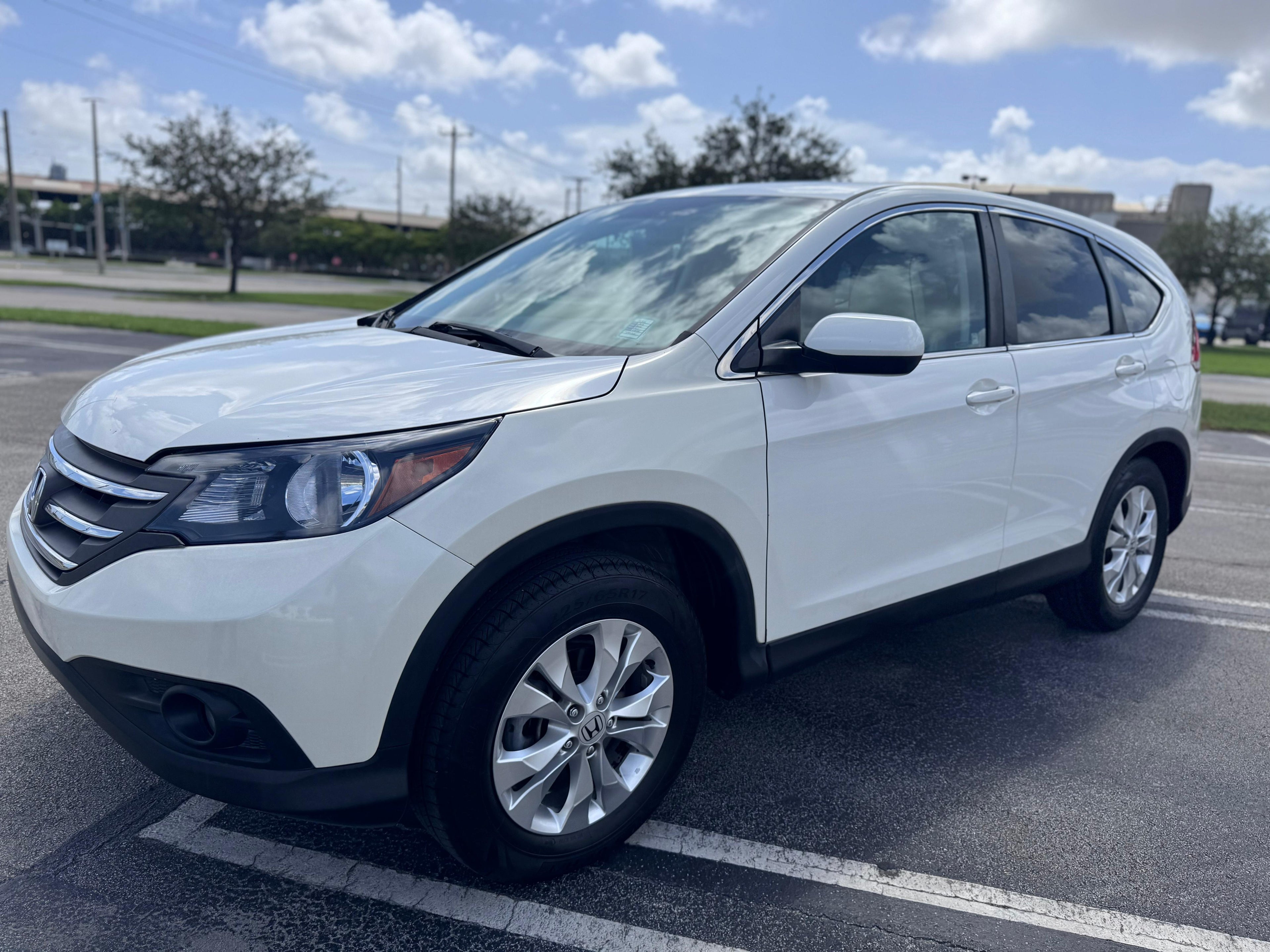 🚗 2014 Honda CR-V - 💰 $11,490 - ✅ Título limpio