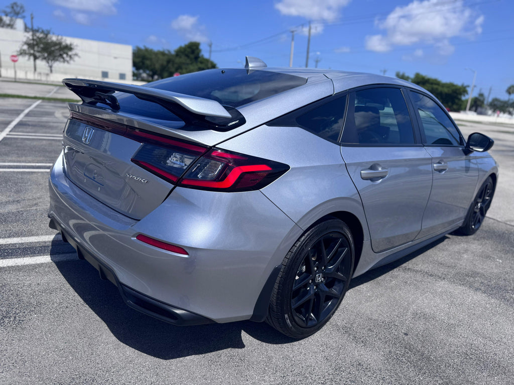 🚗 2023 Honda Civic - 📍 27,491 millas