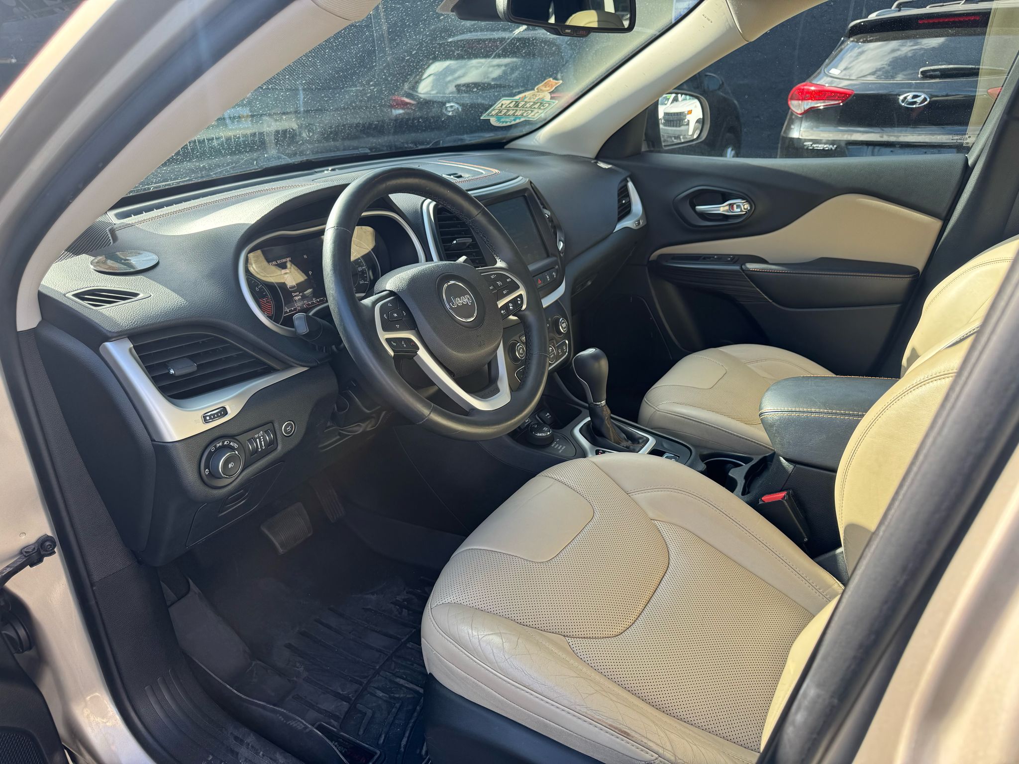 2015 Jeep Cherokee Limited - ¡Título limpio! - 💰 Solo $9,900
