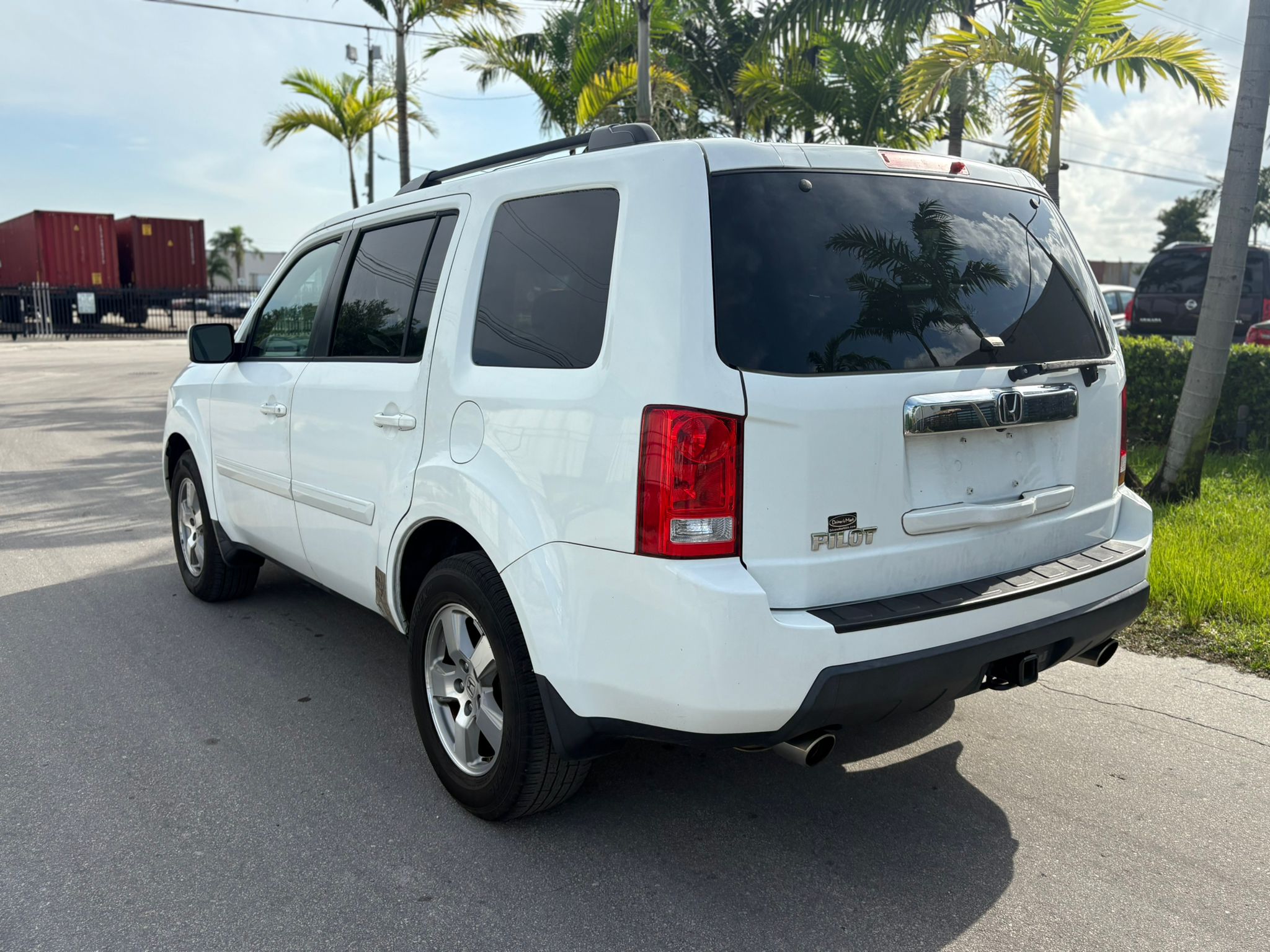 🚙 2011 Honda Pilot EX-L Sport Utility – 180k millas "CASH"
