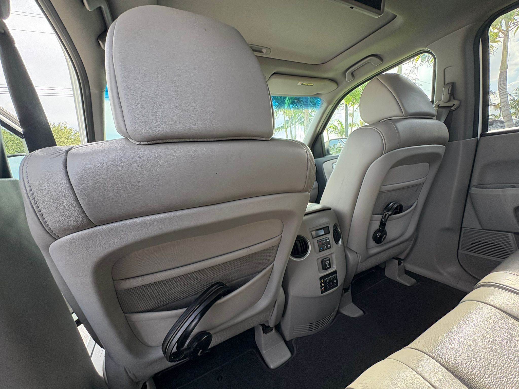 🚙 2011 Honda Pilot EX-L Sport Utility – 180k millas "CASH"