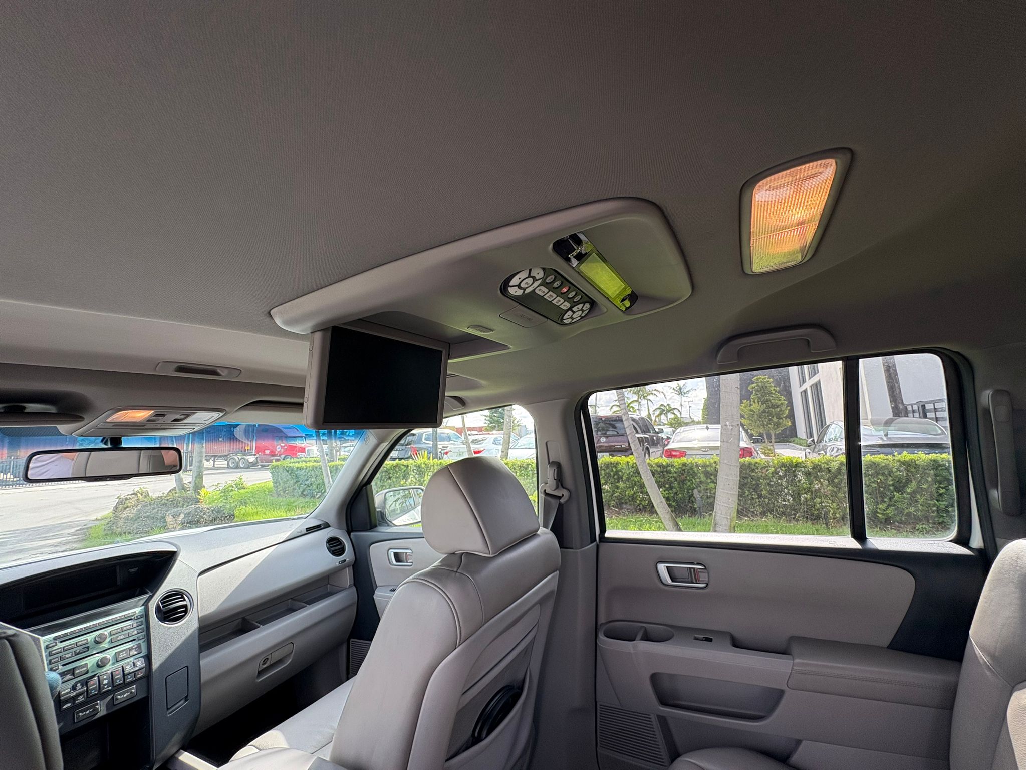🚙 2011 Honda Pilot EX-L Sport Utility – 180k millas "CASH"