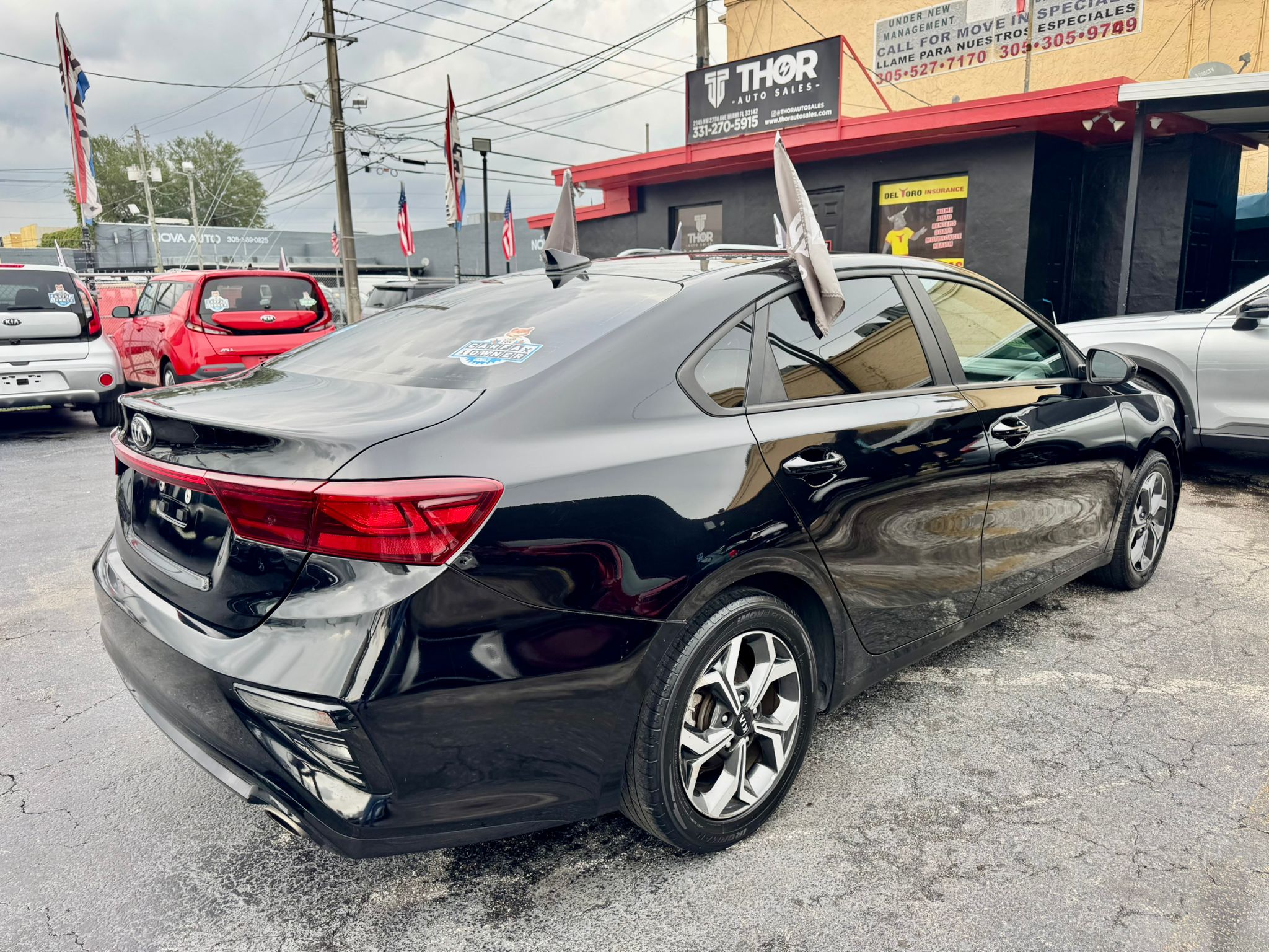 🚗 2021 Kia Forte LXS – 97k millas