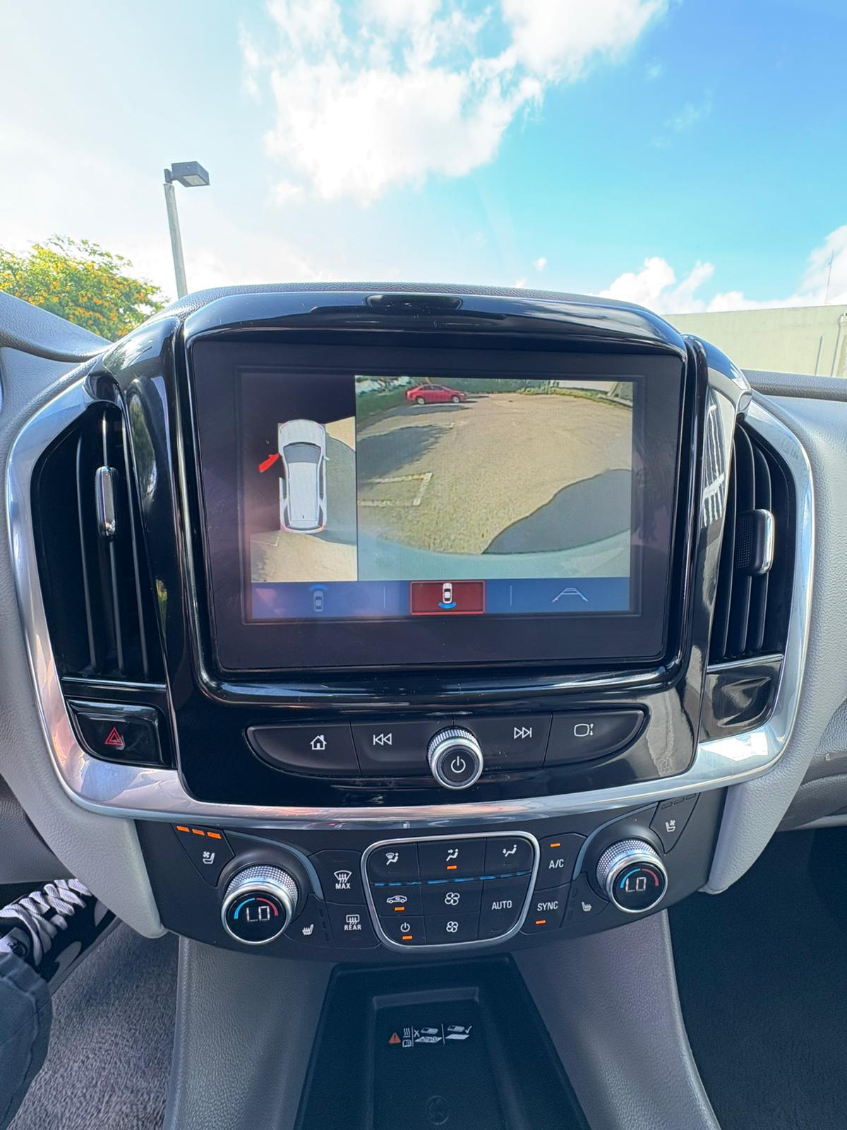 🚙 2019 Chevy Traverse Premier – 96k millas