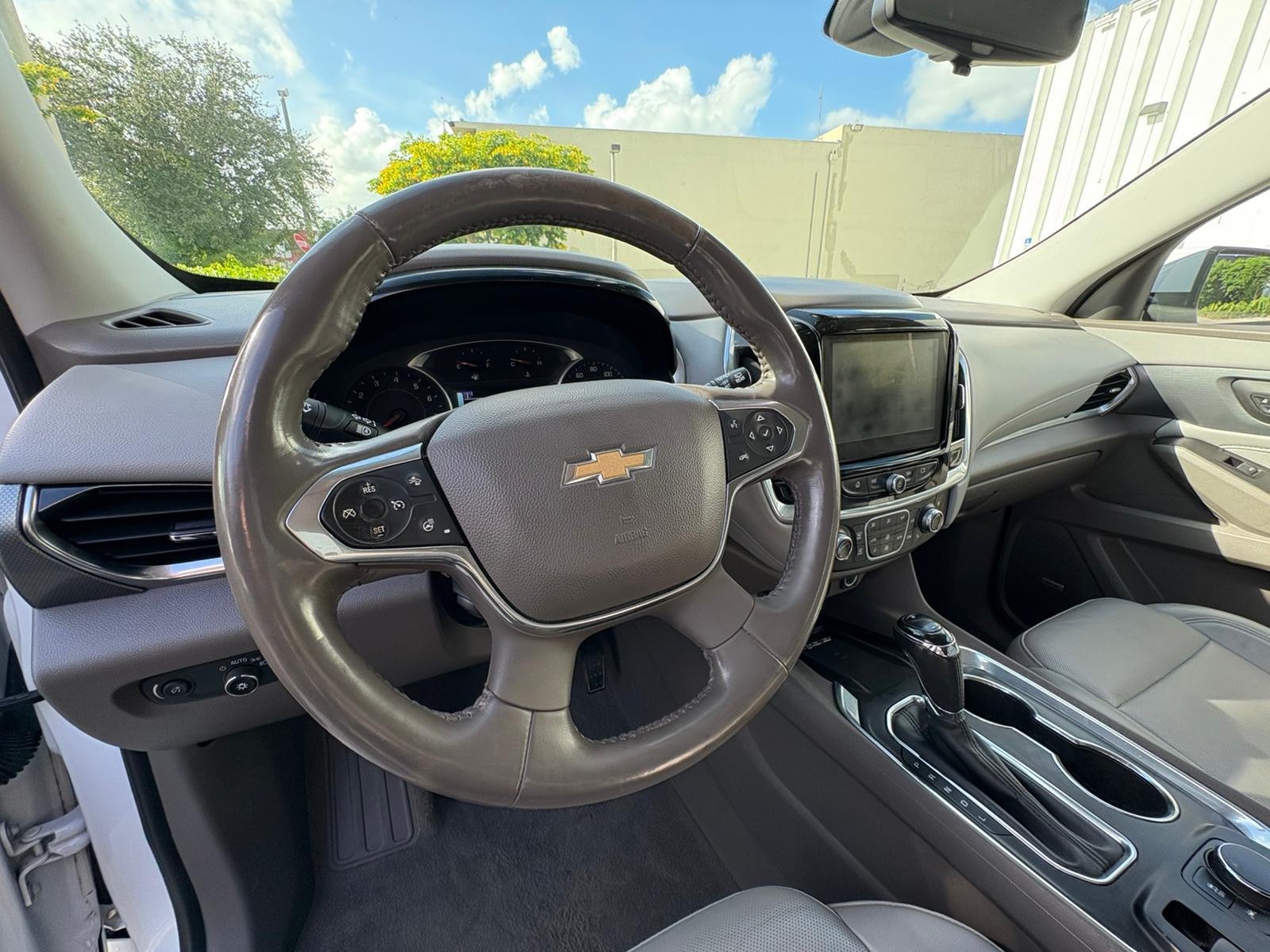 🚙 2019 Chevy Traverse Premier – 96k millas