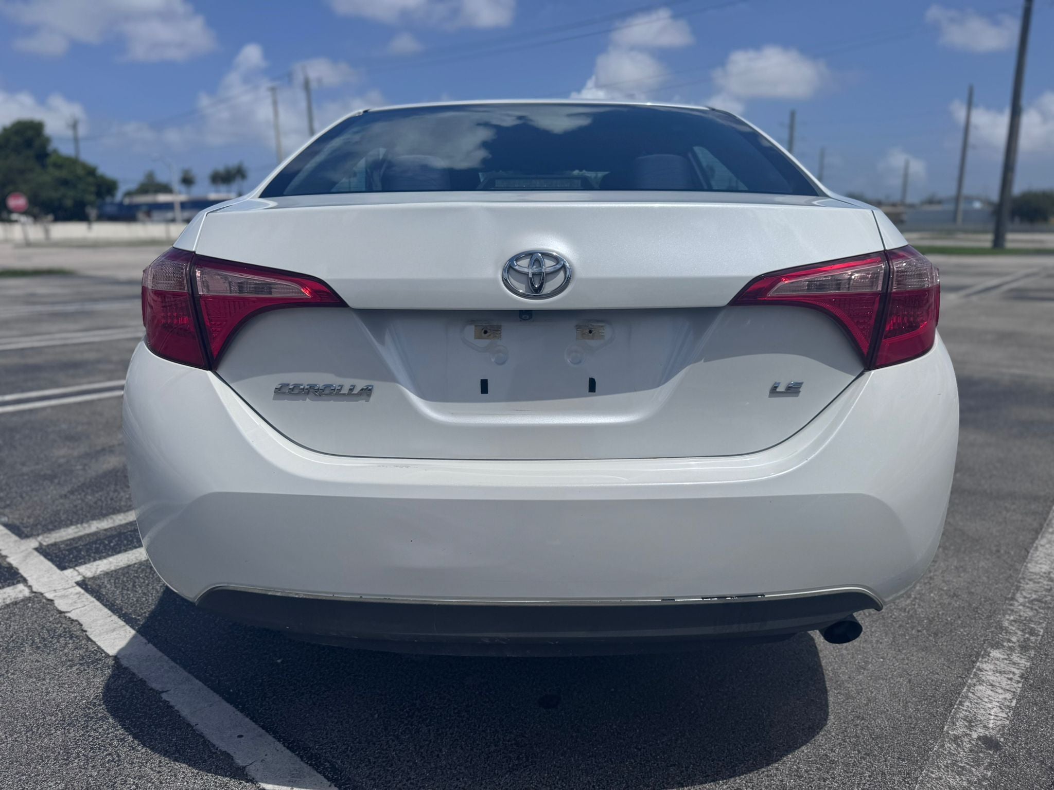 🚗 2018 Toyota Corolla – 54k millas Titulo Limpio