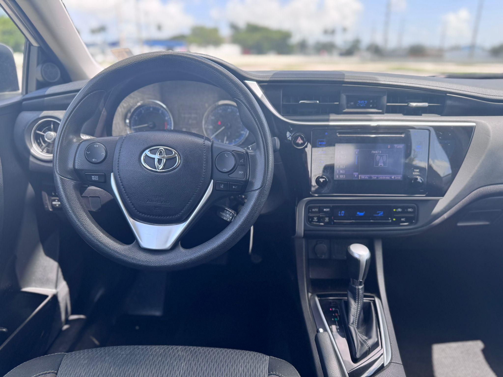 🚗 2018 Toyota Corolla – 54k millas Titulo Limpio