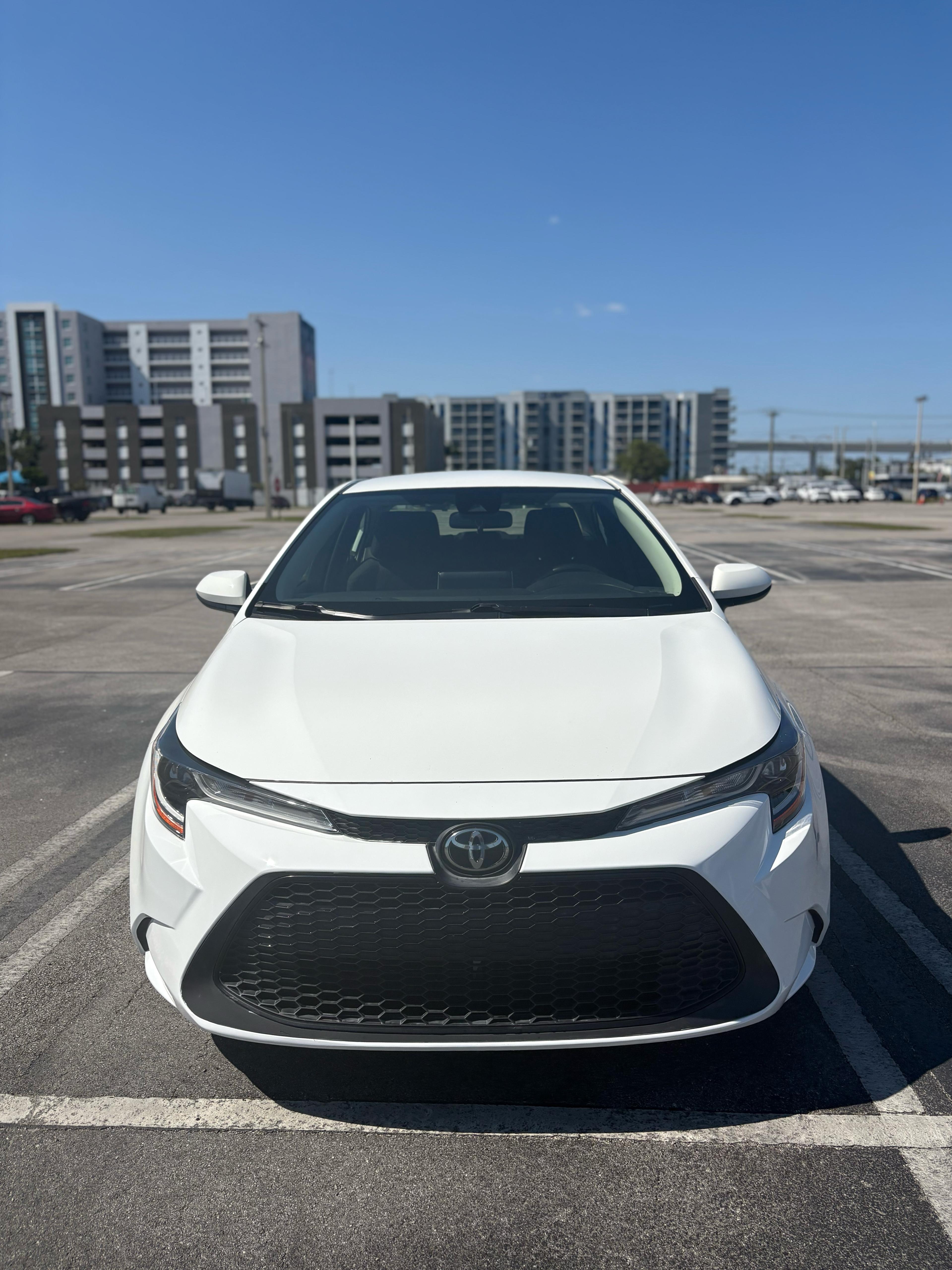 🚗 2021 Toyota Corolla – 75,383 millas Financiamiento disponible