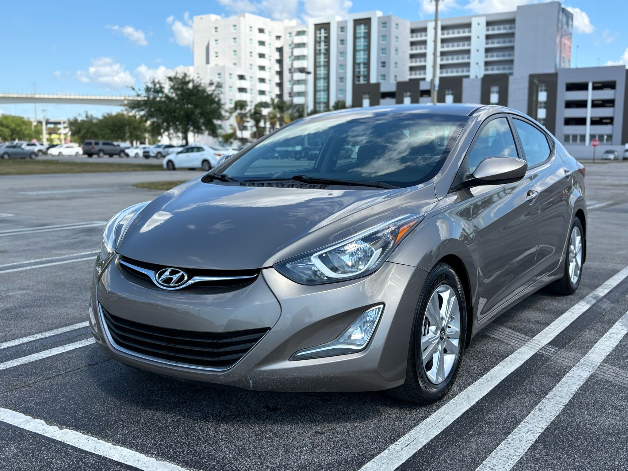 🚗 2014 Hyundai Elantra – 110,152 millas