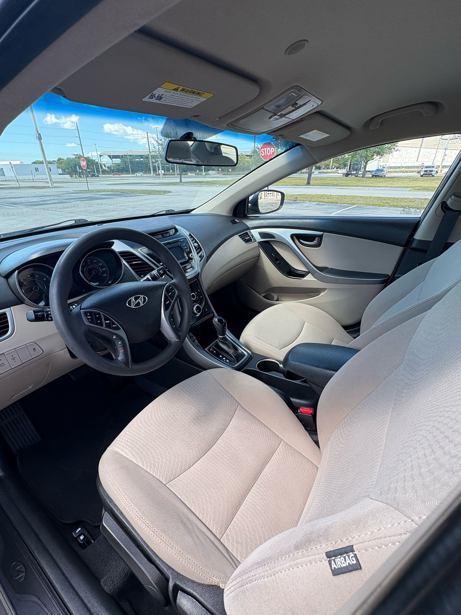 🚗 2014 Hyundai Elantra – 110,152 millas