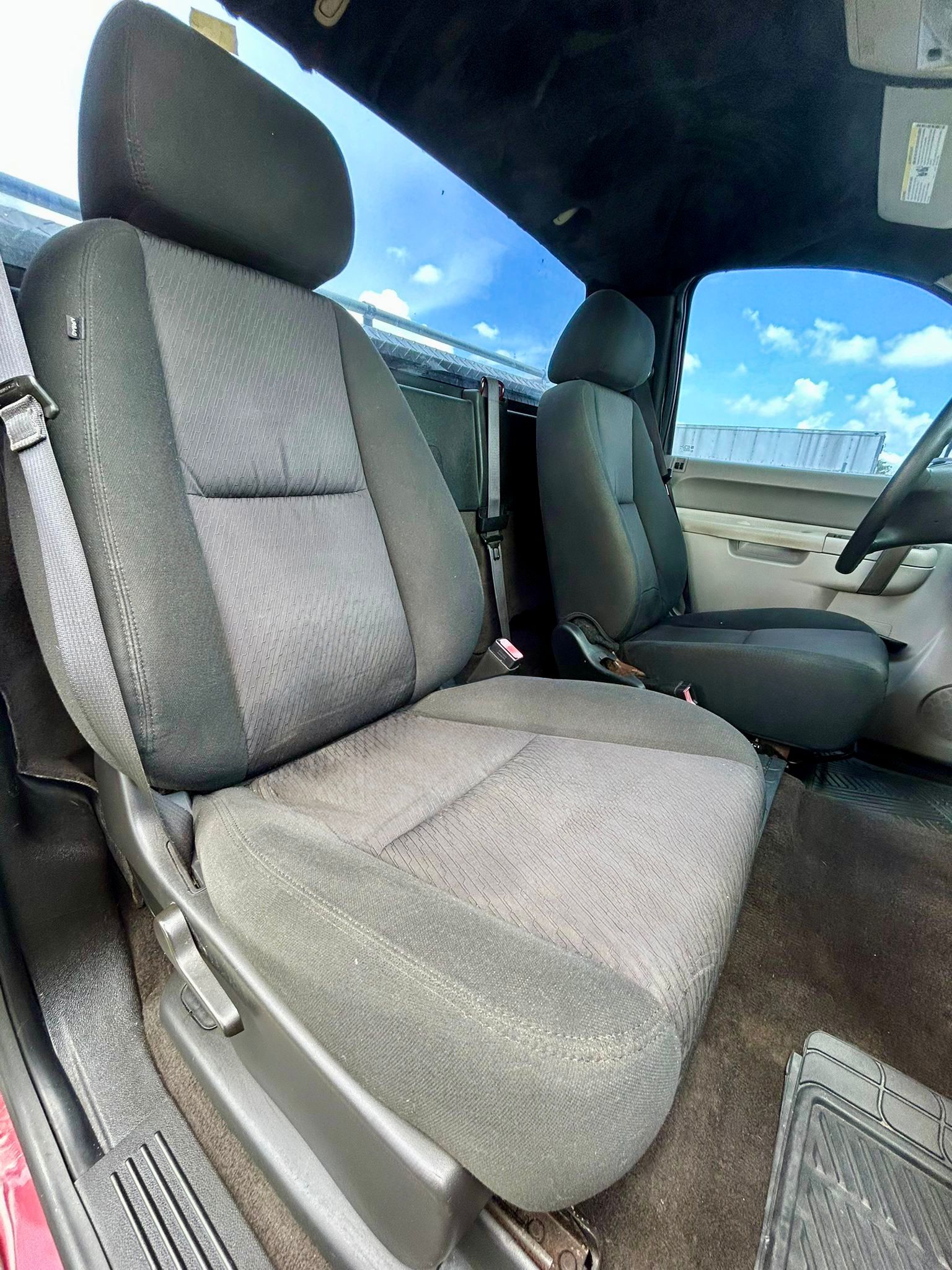 2013 GMC Sierra – 147k millas
