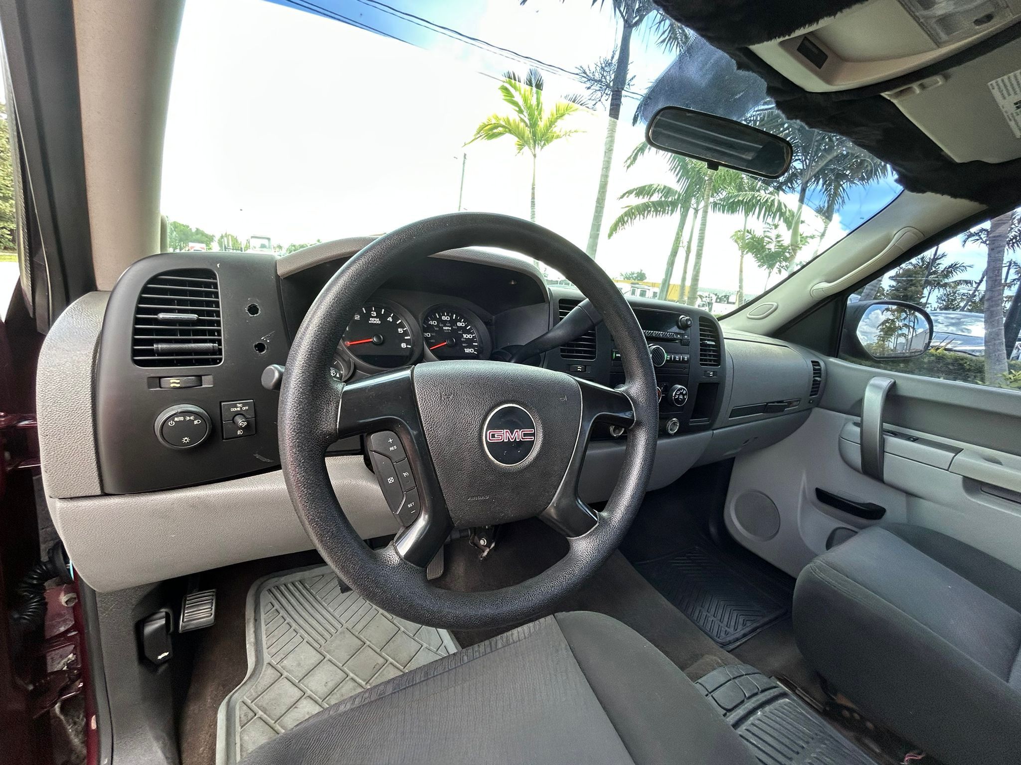 2013 GMC Sierra – 147k millas